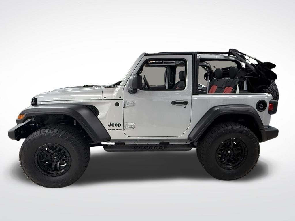 new 2024 Jeep Wrangler car, priced at $37,625