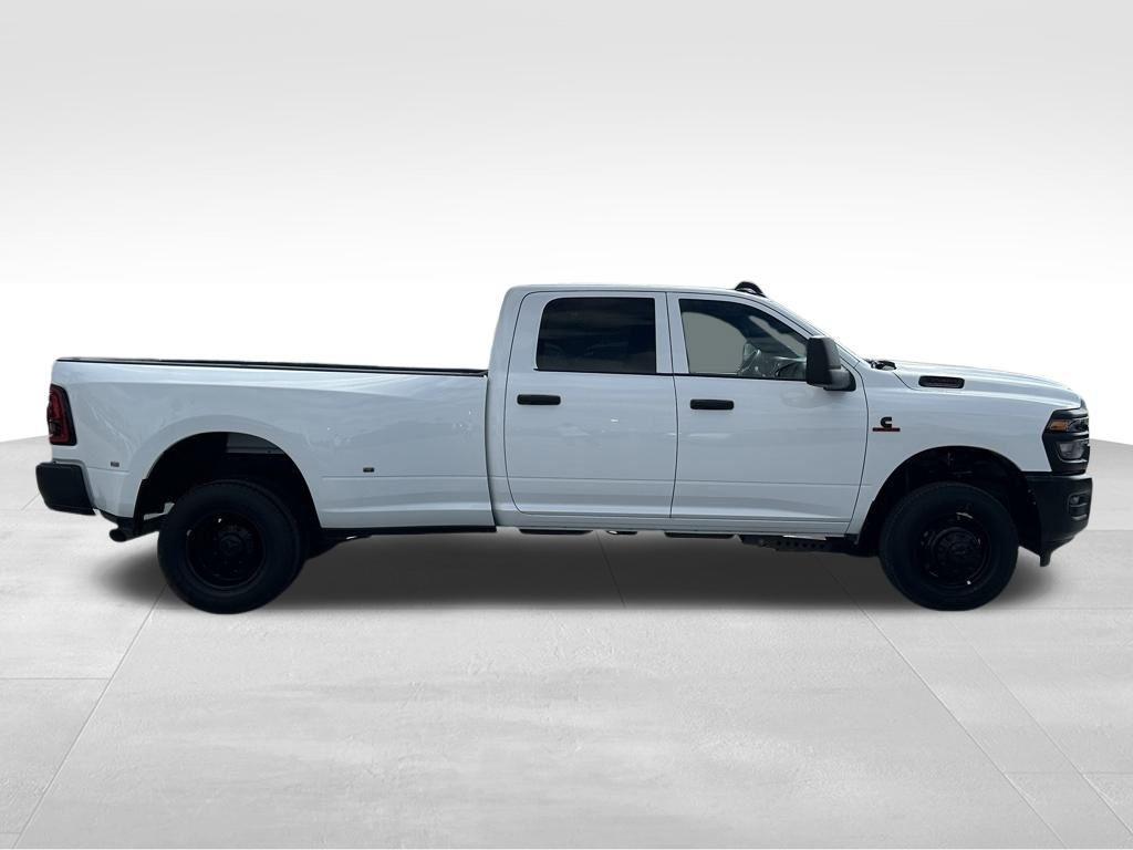 new 2025 Ram 3500 car, priced at $62,864