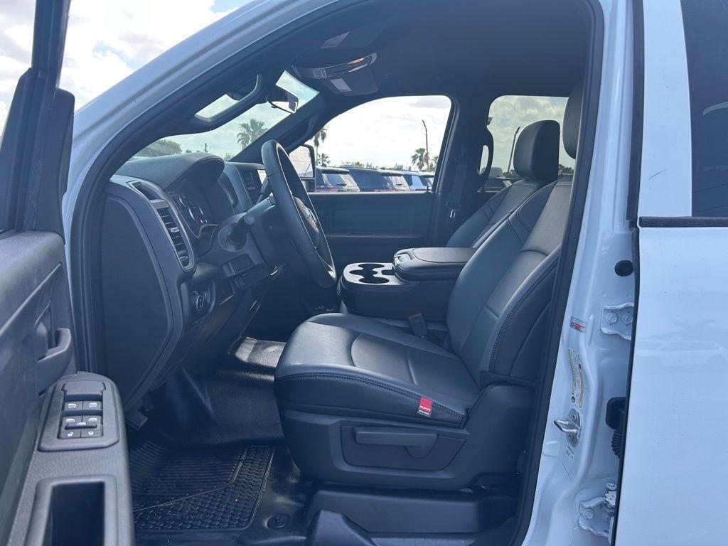new 2025 Ram 2500 car, priced at $46,987