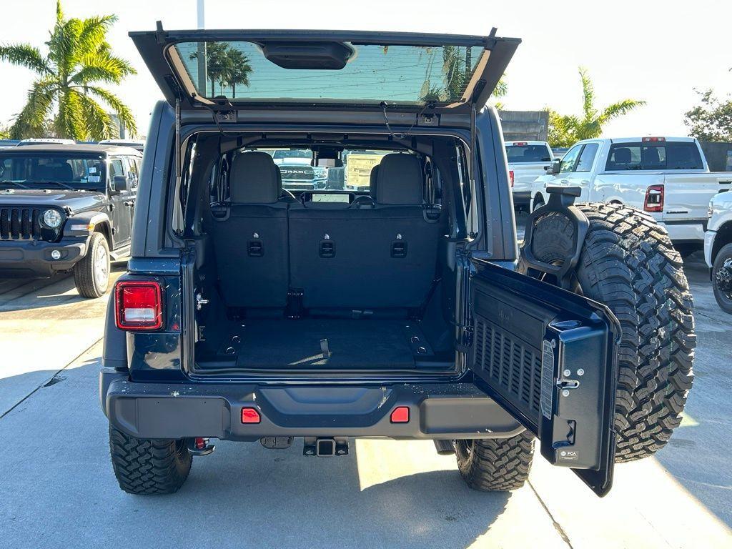 new 2025 Jeep Wrangler car, priced at $42,165