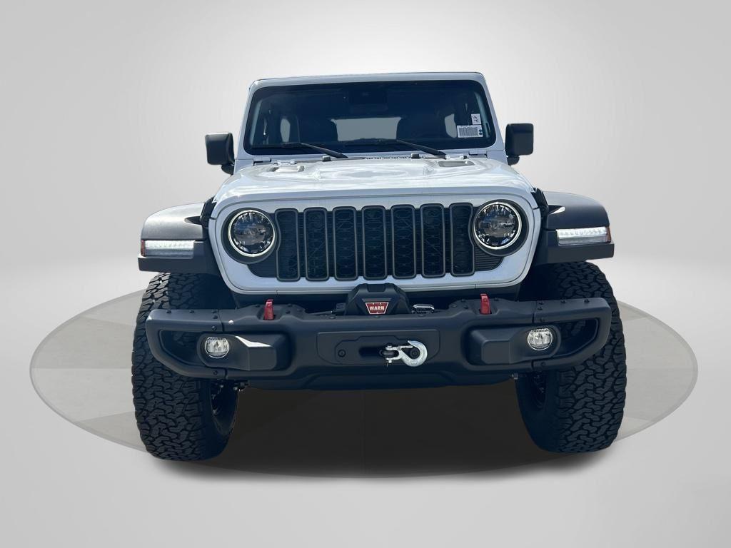 new 2025 Jeep Wrangler car, priced at $56,401