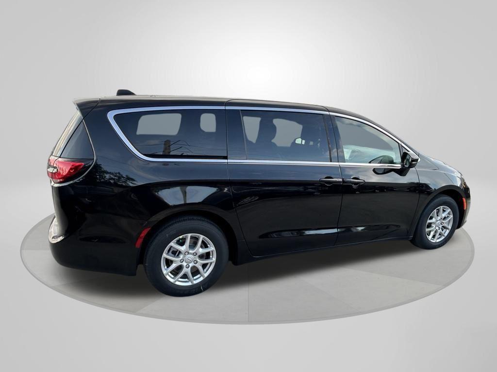new 2026 Chrysler Pacifica car, priced at $42,560
