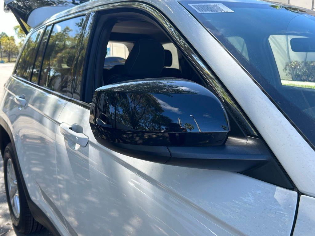 new 2025 Jeep Grand Cherokee car, priced at $31,825