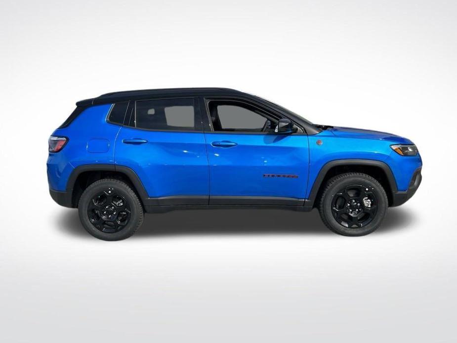 new 2023 Jeep Compass car, priced at $30,244