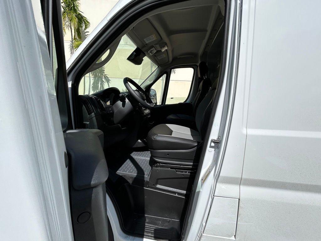 new 2024 Ram ProMaster 3500 car, priced at $51,637