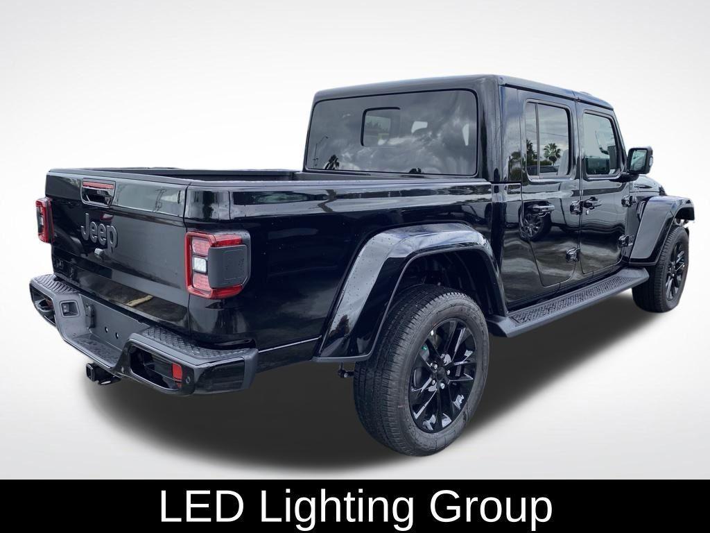 used 2022 Jeep Gladiator car, priced at $43,046