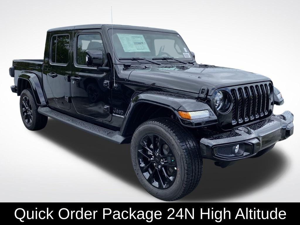 used 2022 Jeep Gladiator car, priced at $43,046