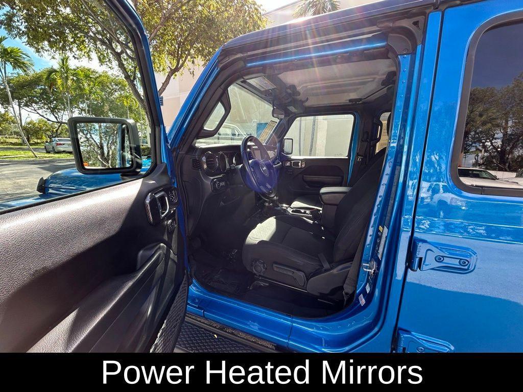 used 2022 Jeep Gladiator car, priced at $23,149