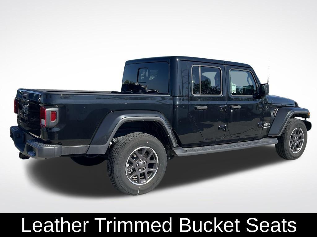 used 2022 Jeep Gladiator car, priced at $37,339