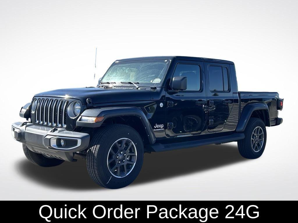 used 2022 Jeep Gladiator car, priced at $37,339