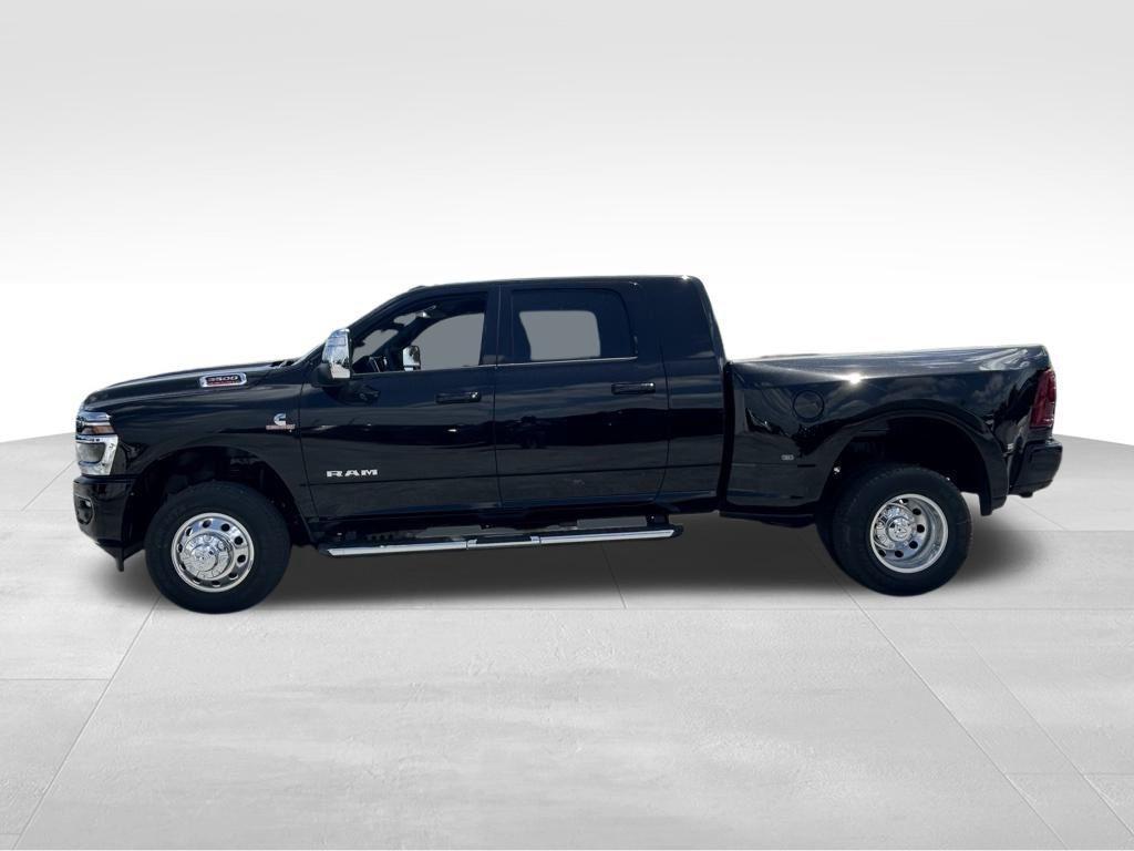new 2025 Ram 3500 car, priced at $76,445
