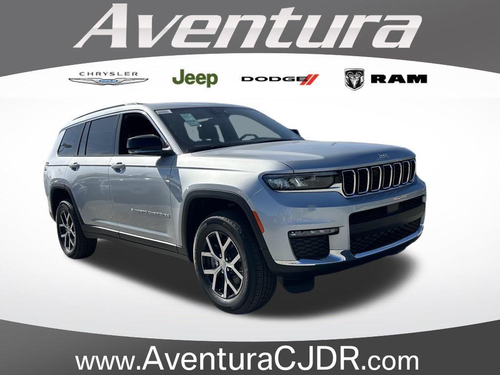 new 2024 Jeep Grand Cherokee L car, priced at $34,098