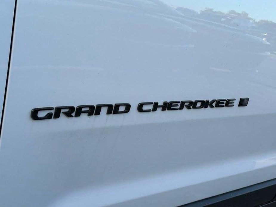 new 2024 Jeep Grand Cherokee car, priced at $35,148