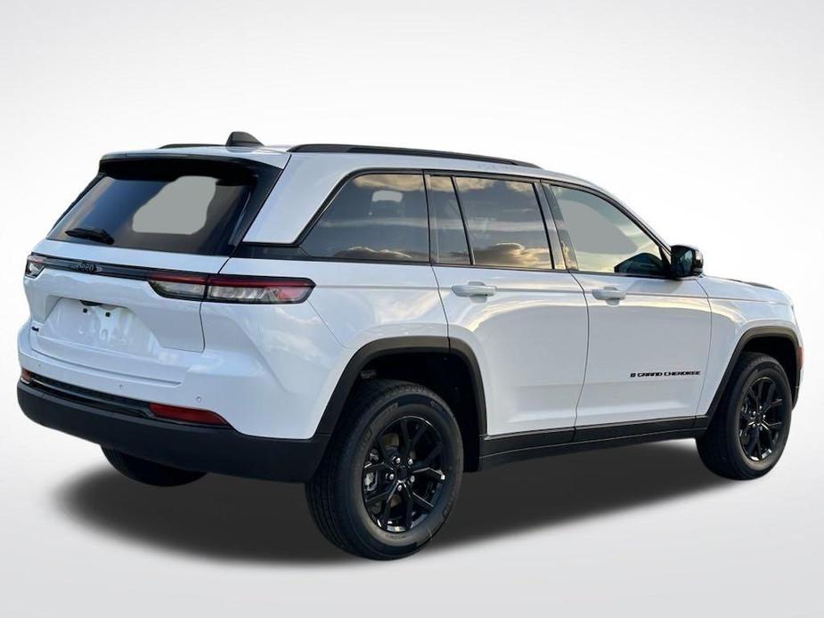 new 2024 Jeep Grand Cherokee car, priced at $35,148