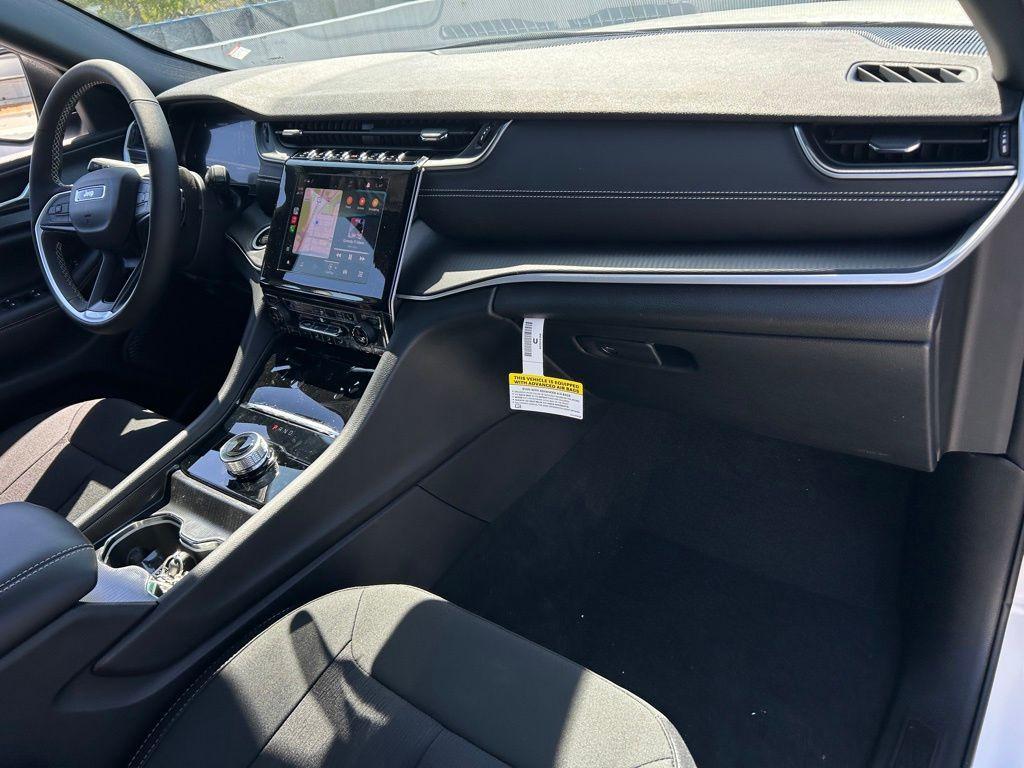 new 2025 Jeep Grand Cherokee car, priced at $32,187