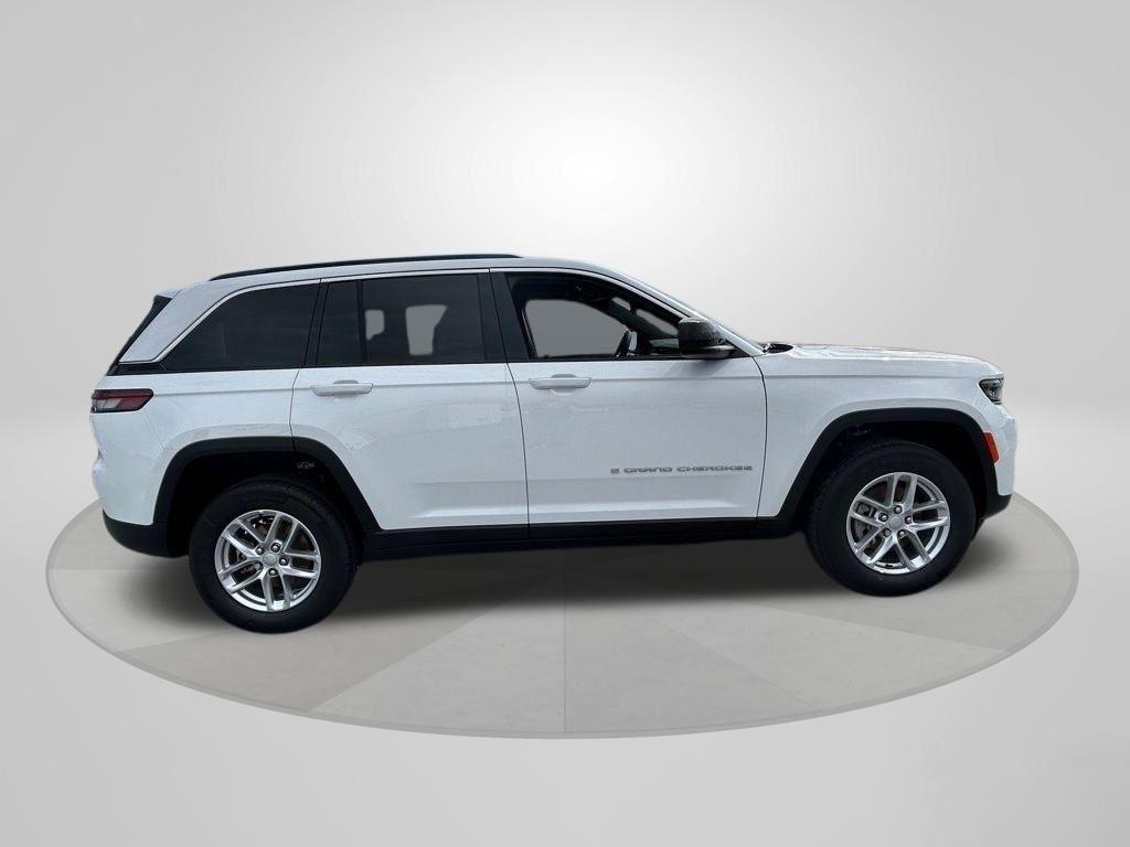 new 2025 Jeep Grand Cherokee car, priced at $32,187