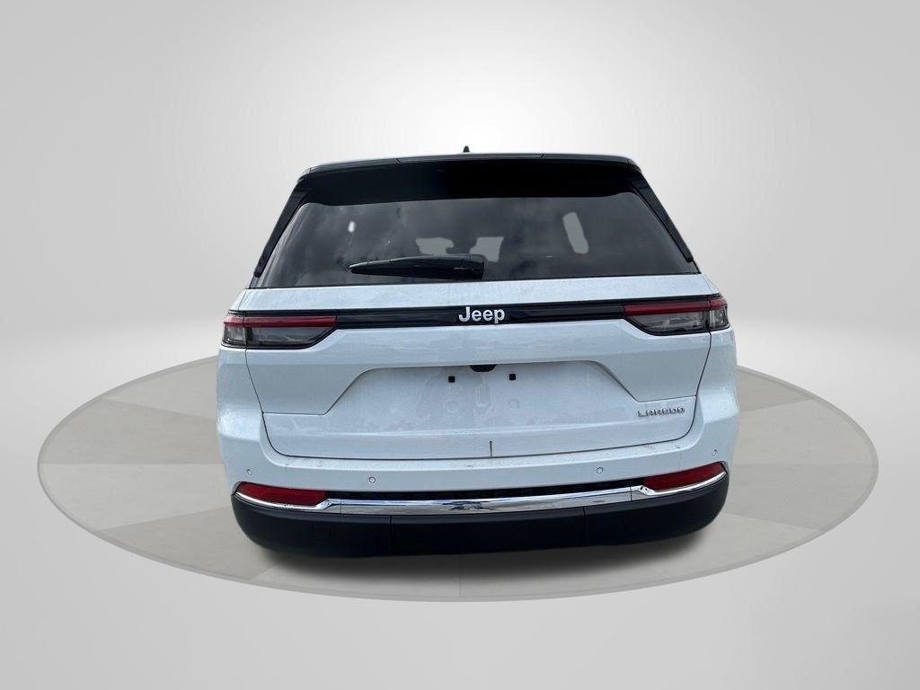 new 2025 Jeep Grand Cherokee car, priced at $32,187