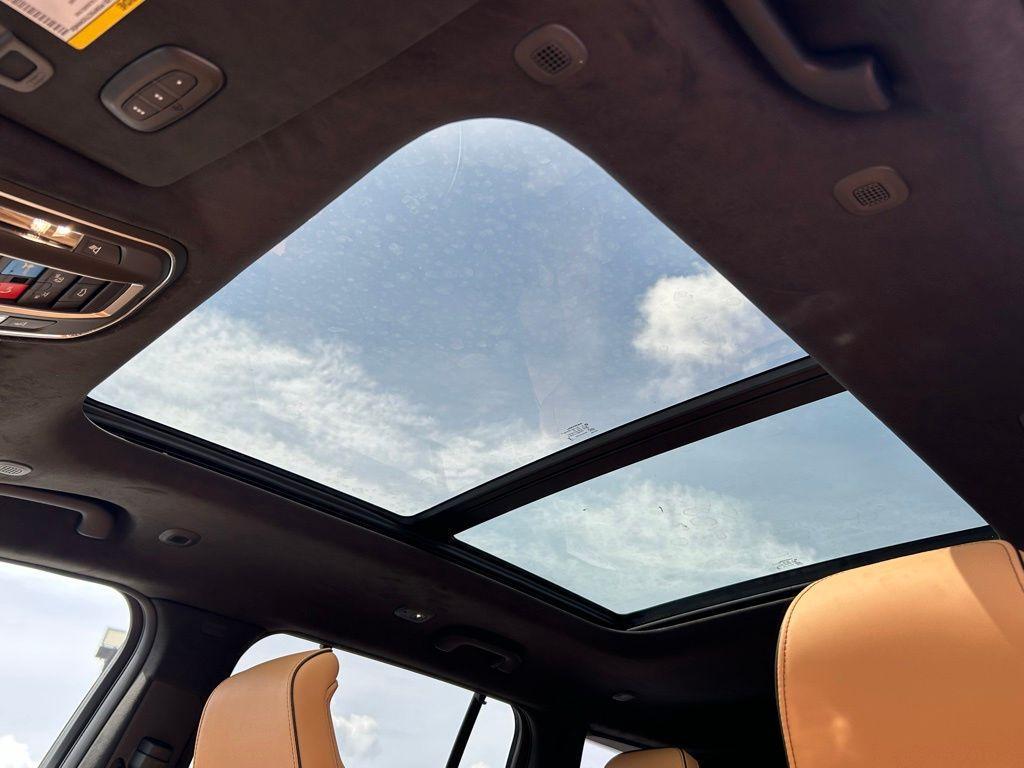 new 2025 Jeep Grand Cherokee car, priced at $55,134