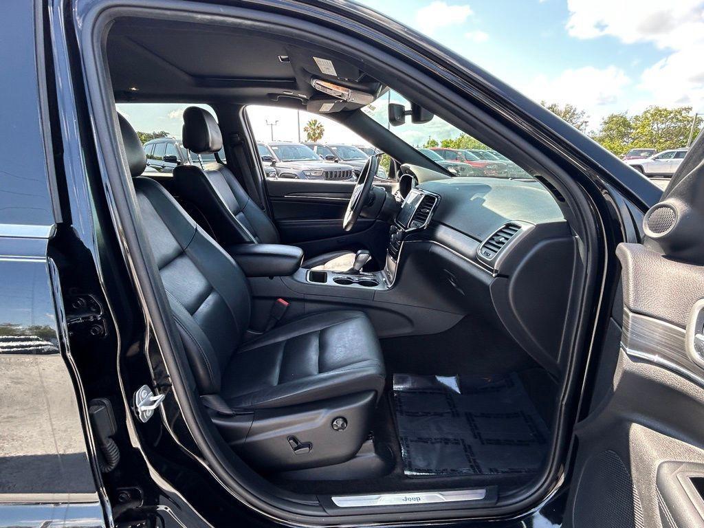 used 2019 Jeep Grand Cherokee car, priced at $20,704