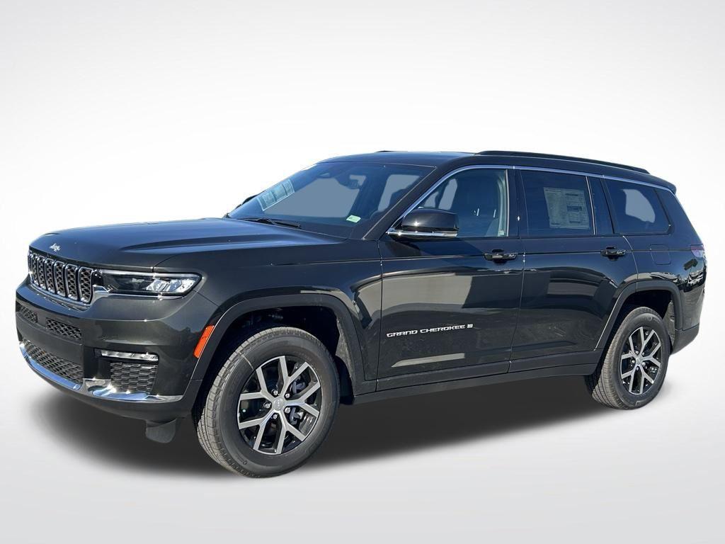 new 2024 Jeep Grand Cherokee L car, priced at $34,098