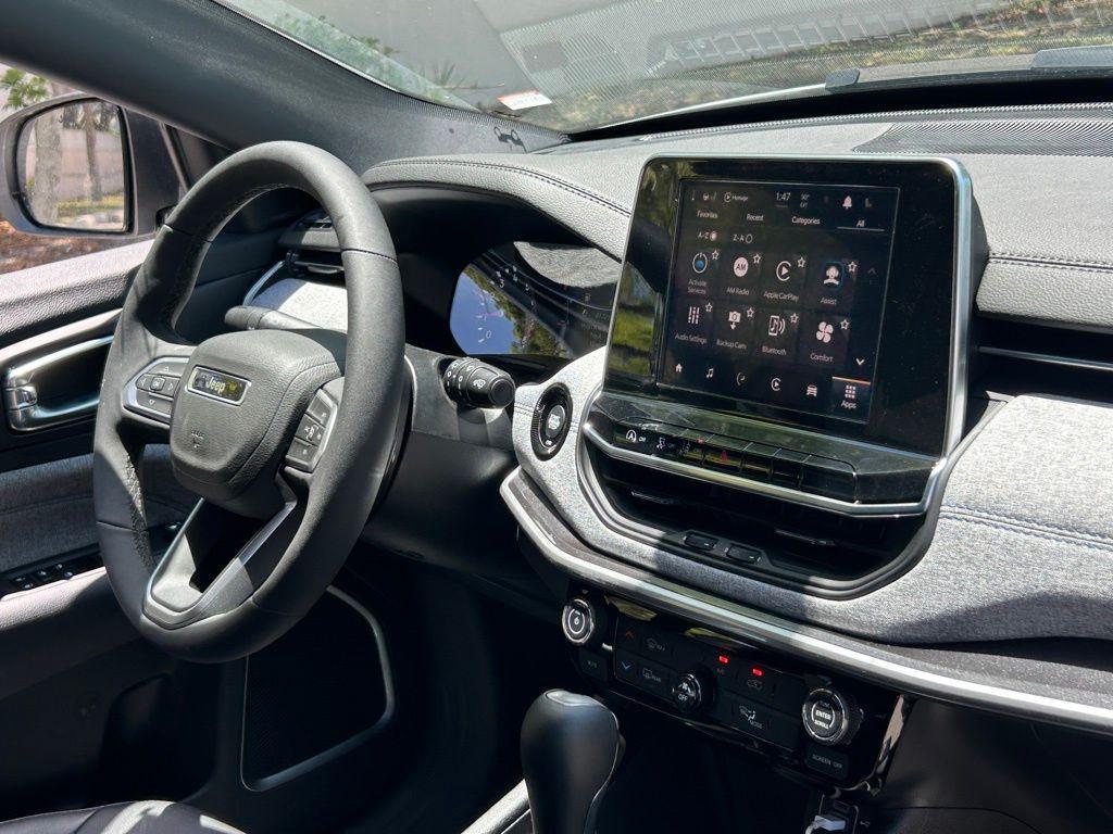 new 2025 Jeep Compass car, priced at $23,572