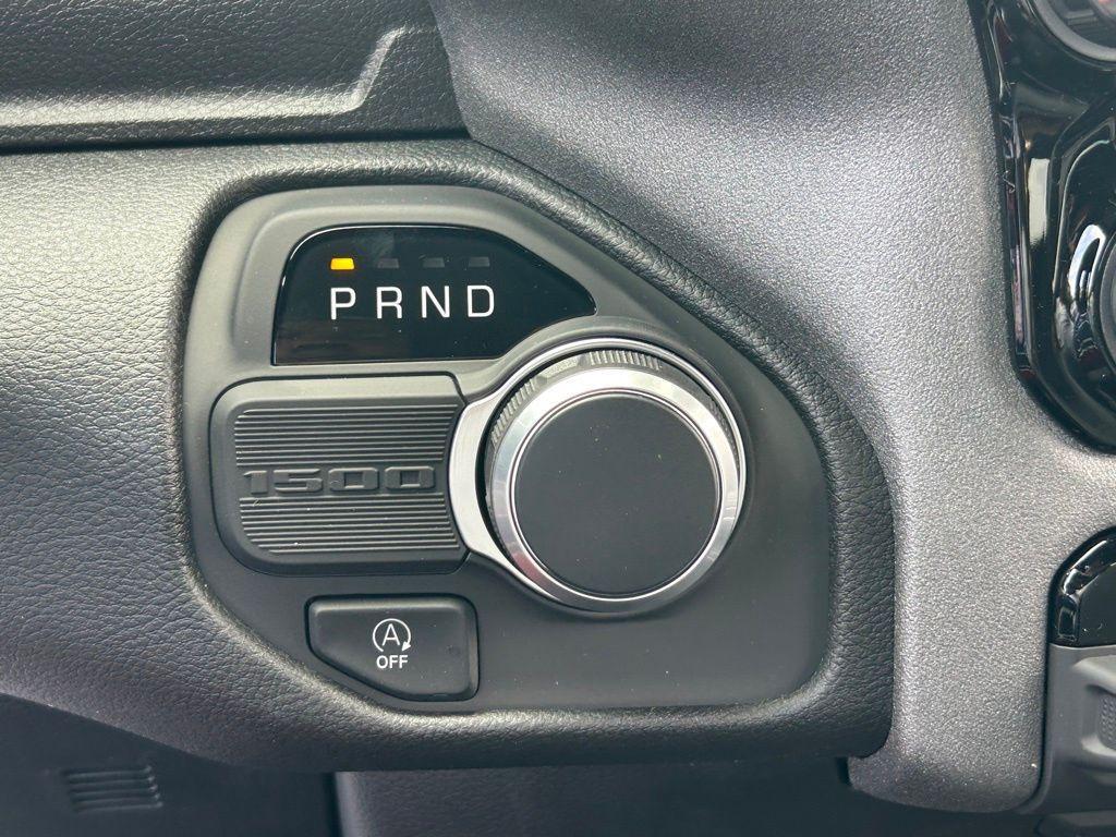 new 2025 Ram 1500 car, priced at $34,092