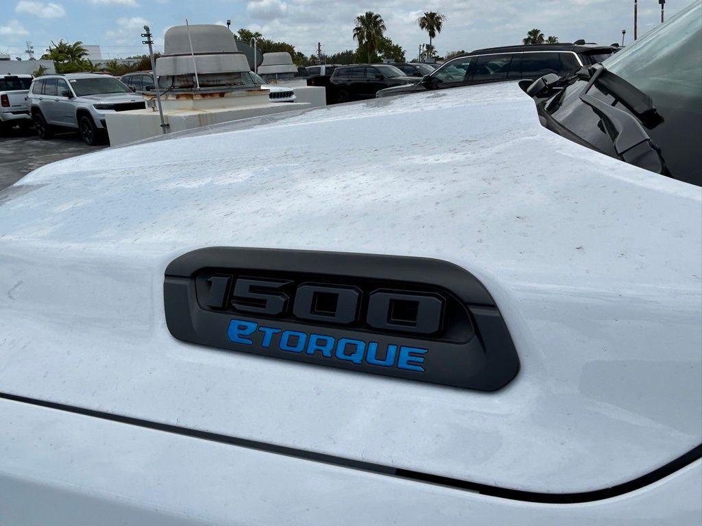 new 2025 Ram 1500 car, priced at $34,092