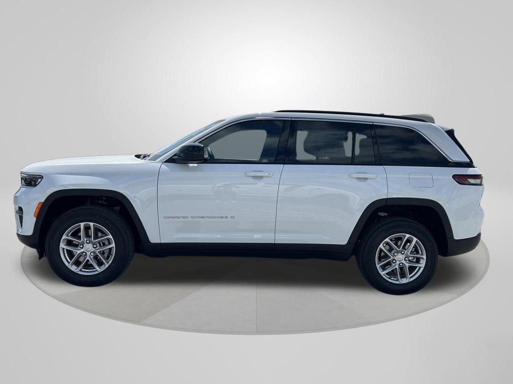 new 2025 Jeep Grand Cherokee car, priced at $32,238
