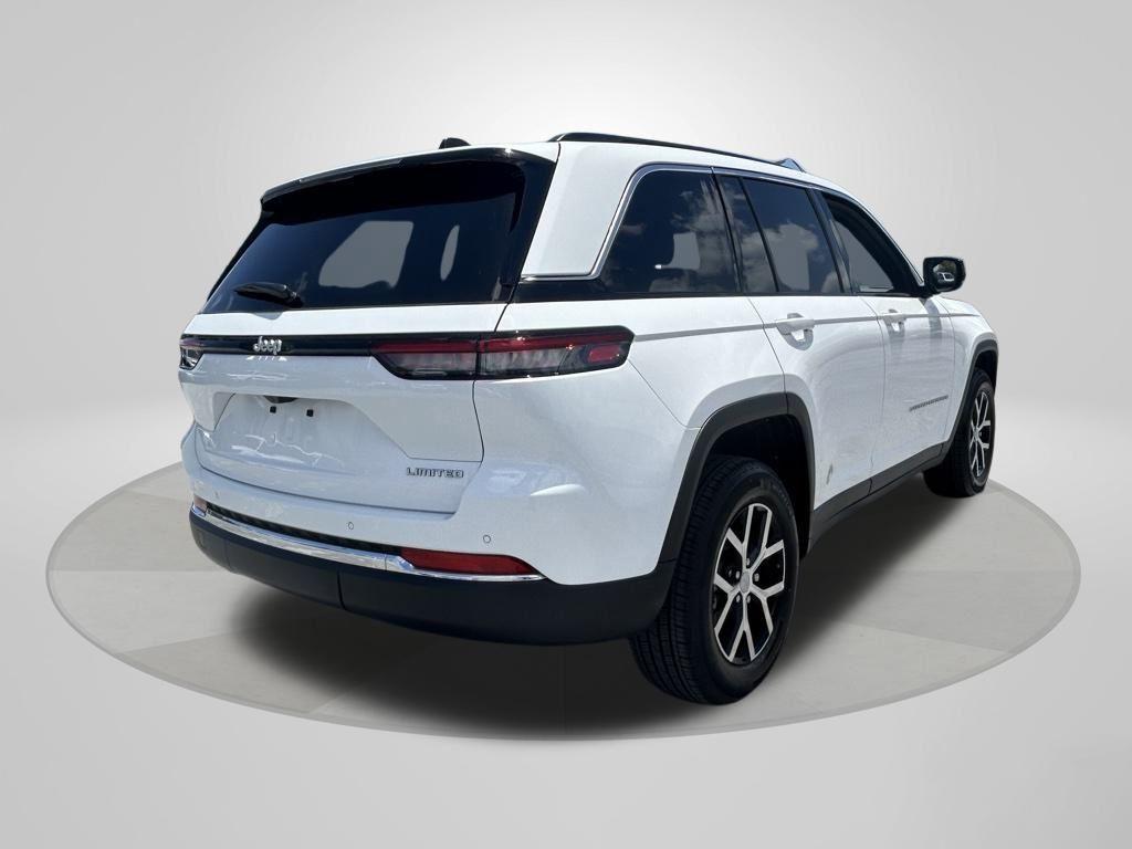 new 2025 Jeep Grand Cherokee car, priced at $36,937
