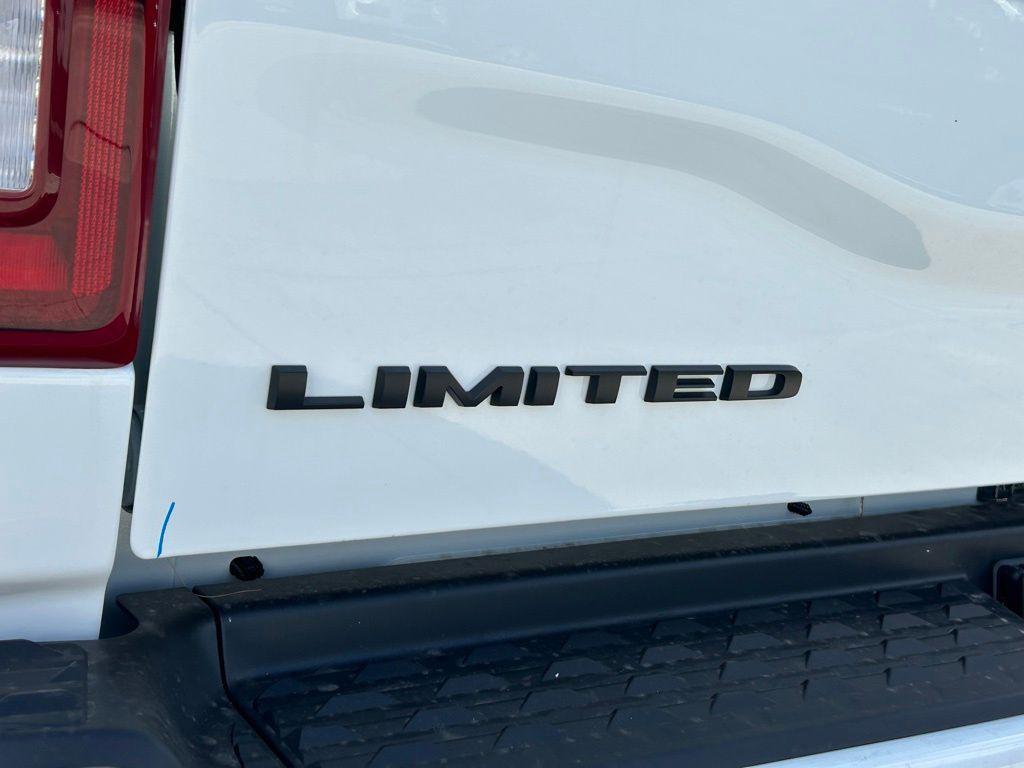 new 2025 Ram 3500 car, priced at $85,878