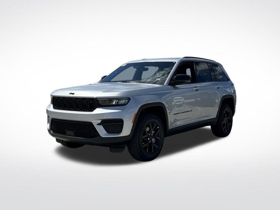 new 2024 Jeep Grand Cherokee car, priced at $35,684