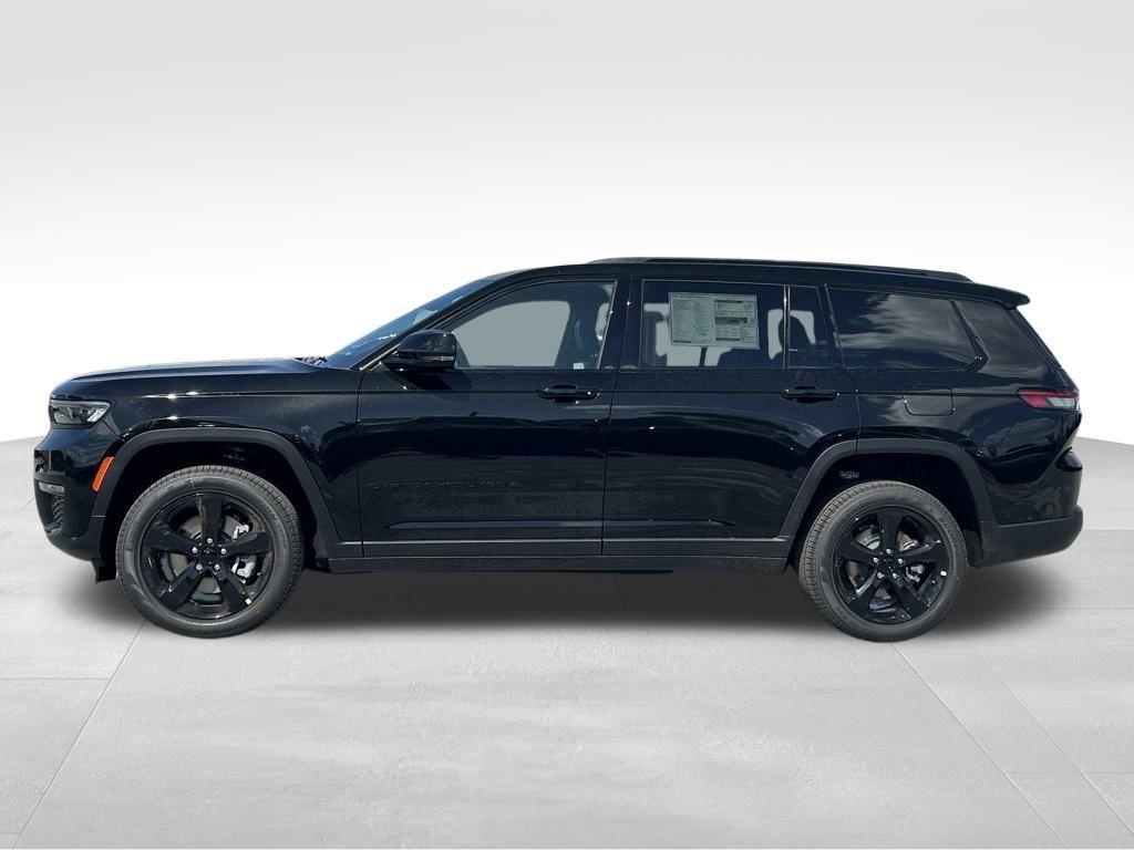 new 2025 Jeep Grand Cherokee L car, priced at $39,456