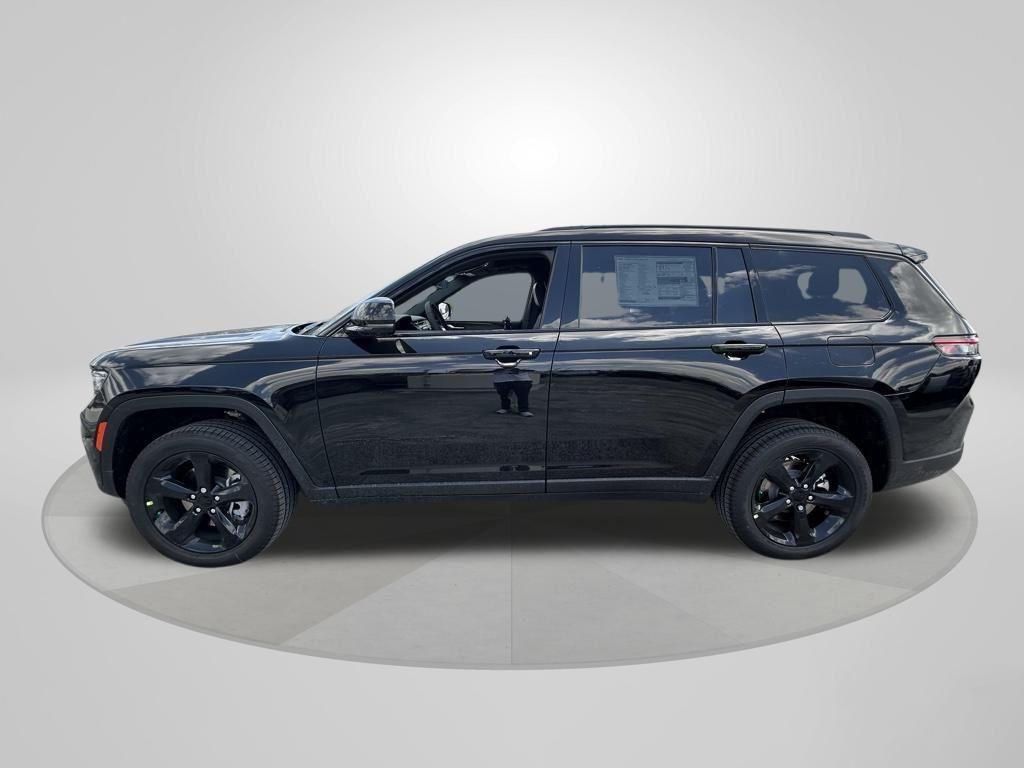 new 2025 Jeep Grand Cherokee L car, priced at $43,023