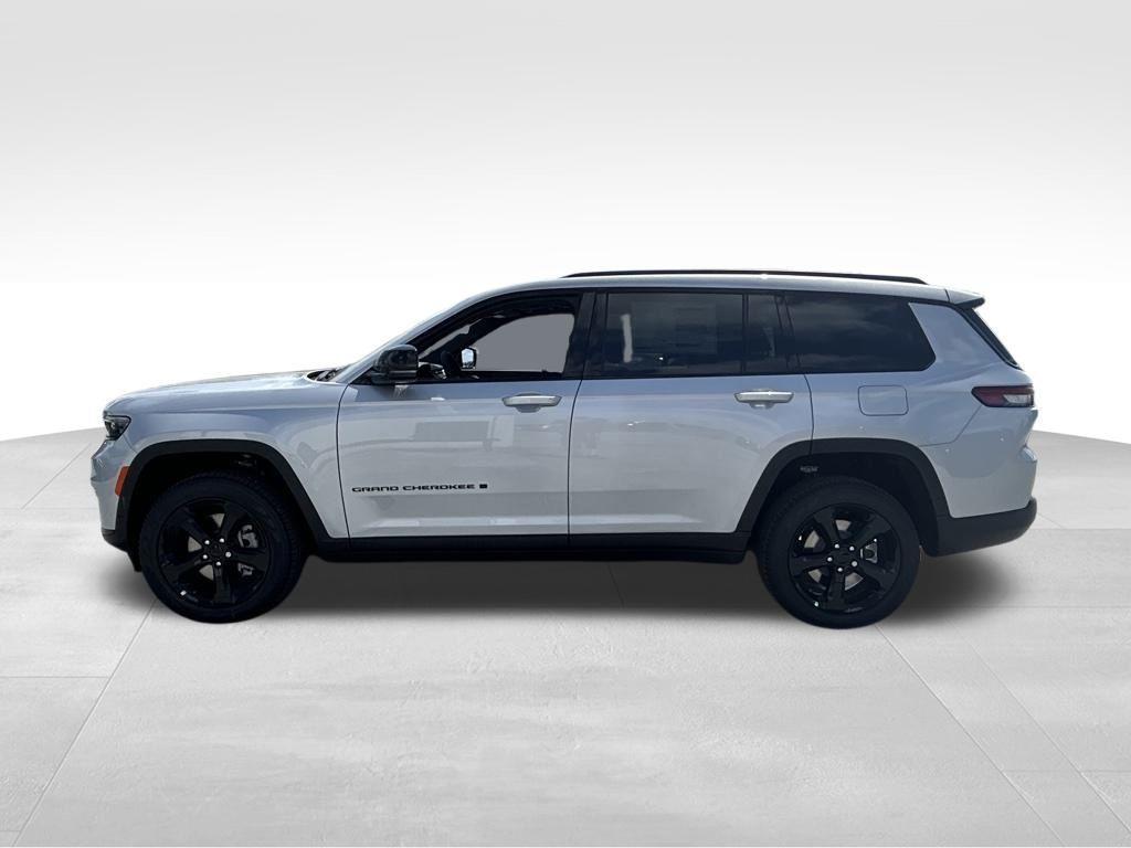 new 2025 Jeep Grand Cherokee L car, priced at $41,478