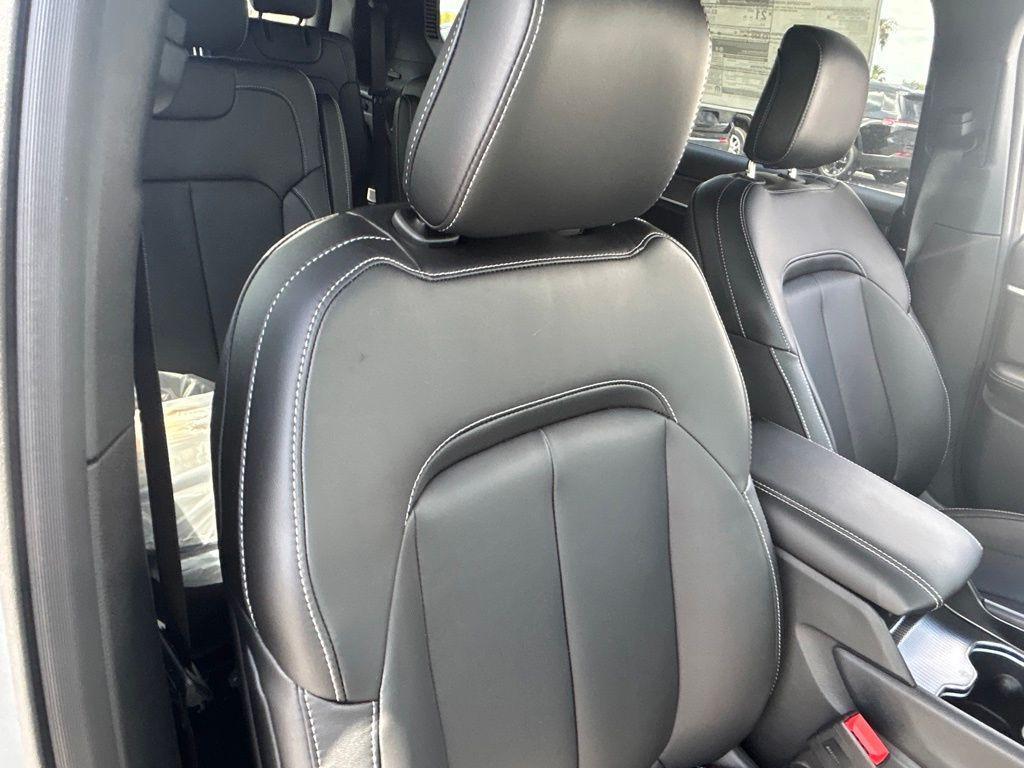 new 2025 Jeep Grand Cherokee L car, priced at $41,478