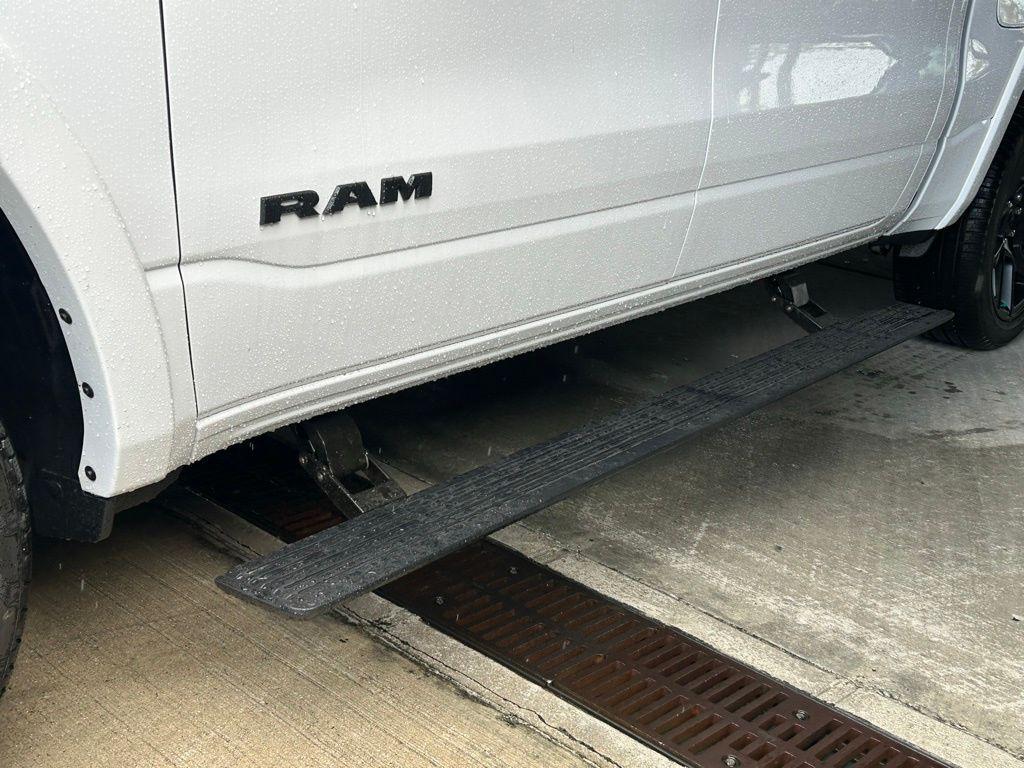 new 2025 Ram 1500 car, priced at $64,728