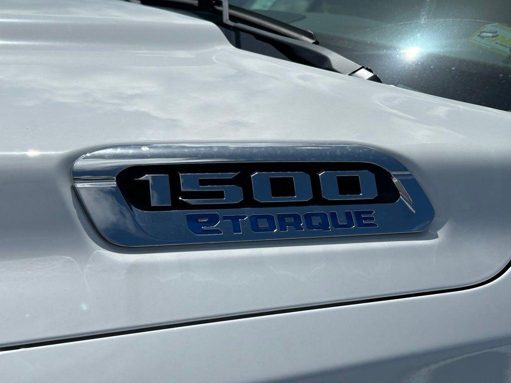 new 2025 Ram 1500 car, priced at $41,048