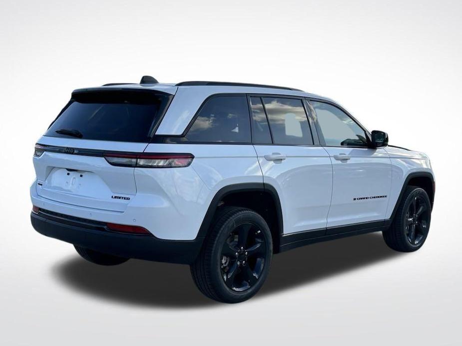 new 2024 Jeep Grand Cherokee car, priced at $38,420