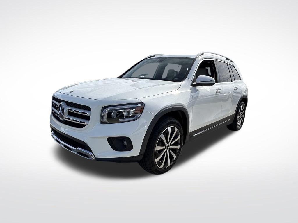 used 2021 Mercedes-Benz GLB 250 car, priced at $27,000