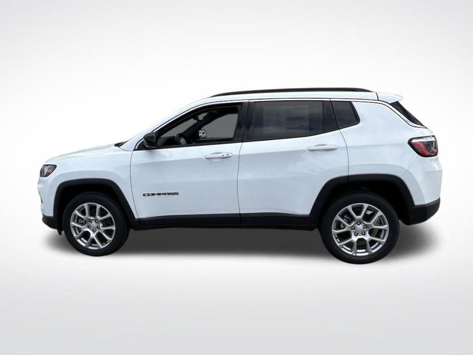 new 2024 Jeep Compass car, priced at $28,594