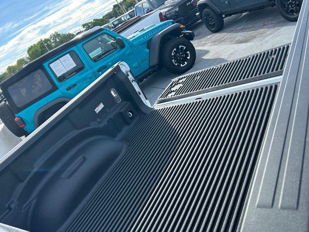 new 2025 Ram 1500 car, priced at $68,578