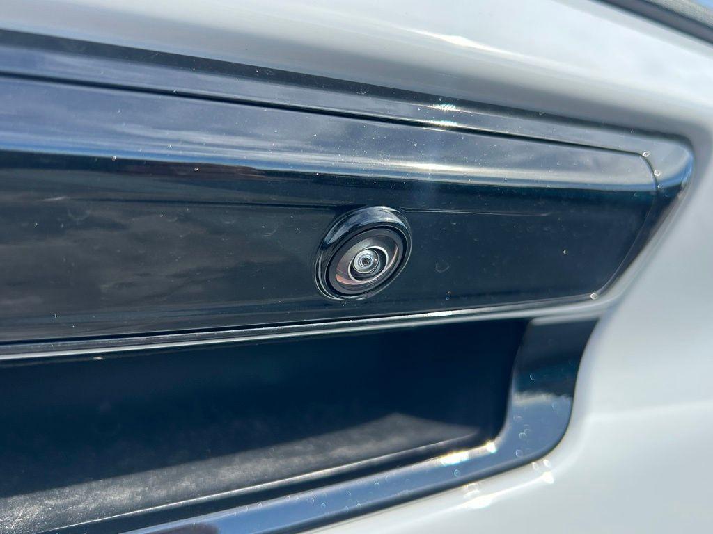 new 2025 Ram 1500 car, priced at $68,578