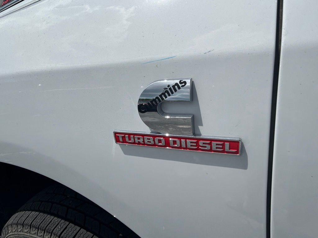 new 2025 Ram 3500 car, priced at $76,127