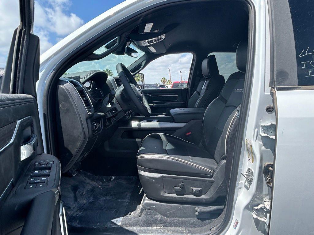 new 2025 Ram 3500 car, priced at $76,127