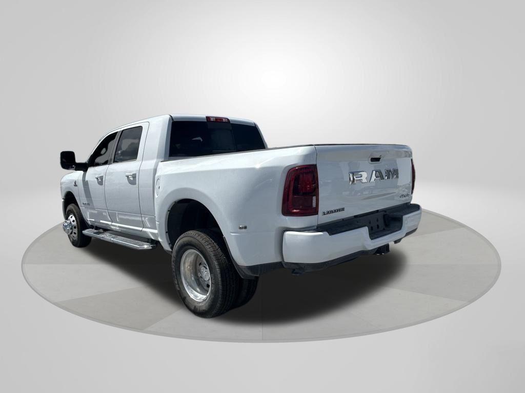 new 2025 Ram 3500 car, priced at $76,127