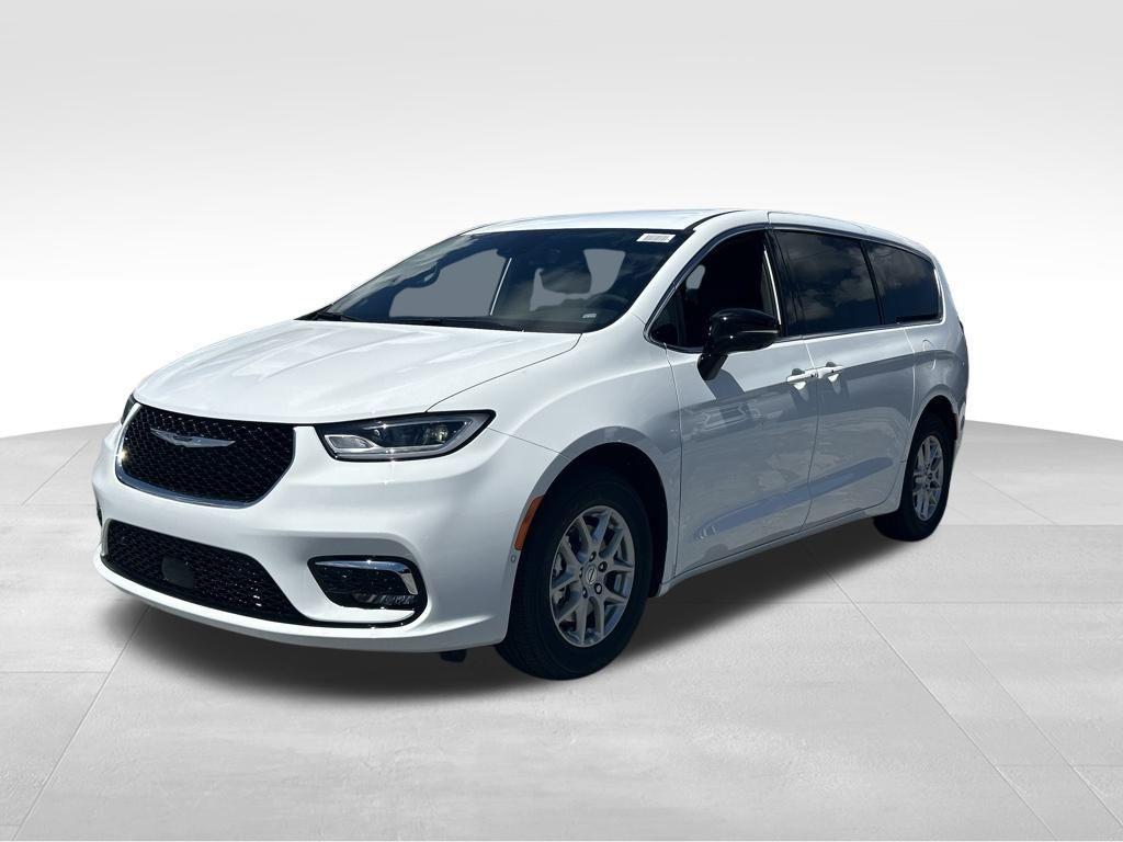new 2025 Chrysler Pacifica car, priced at $42,425