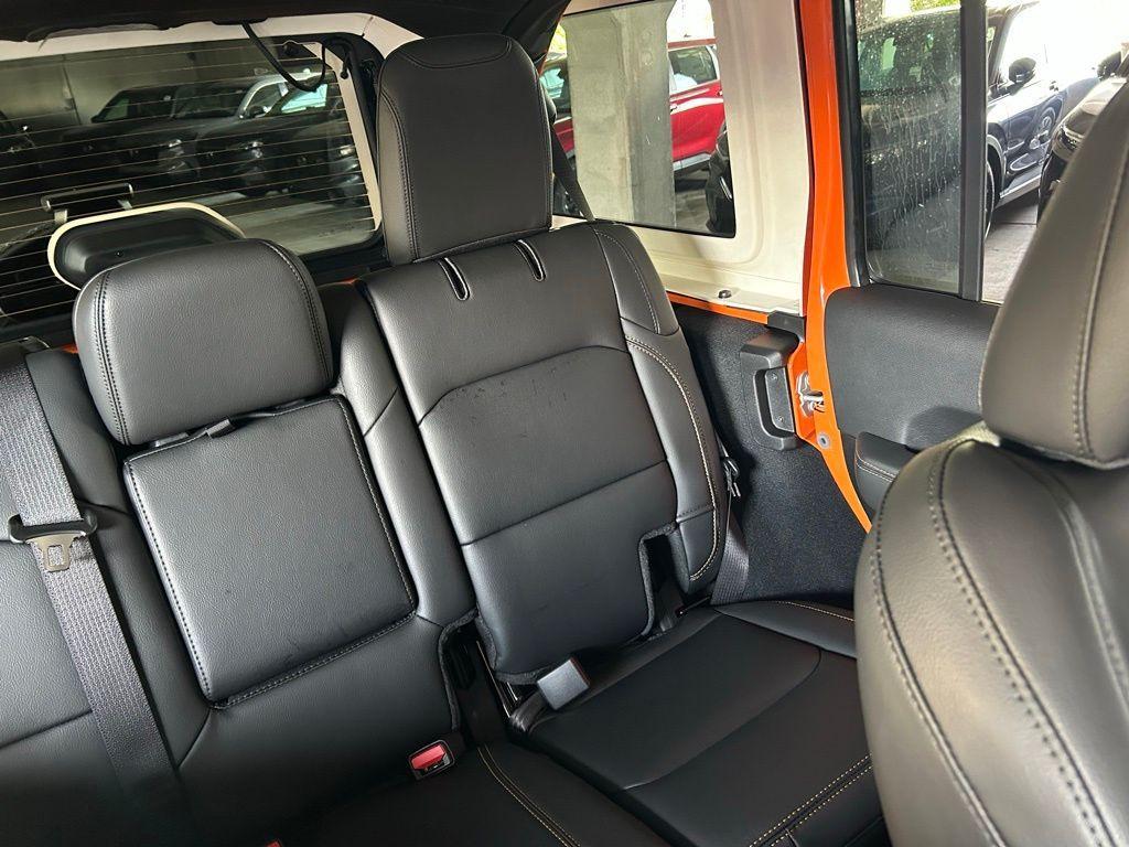 new 2025 Jeep Wrangler car, priced at $46,590