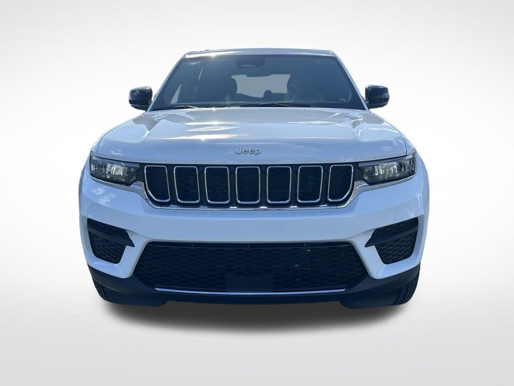 new 2025 Jeep Grand Cherokee car, priced at $30,263