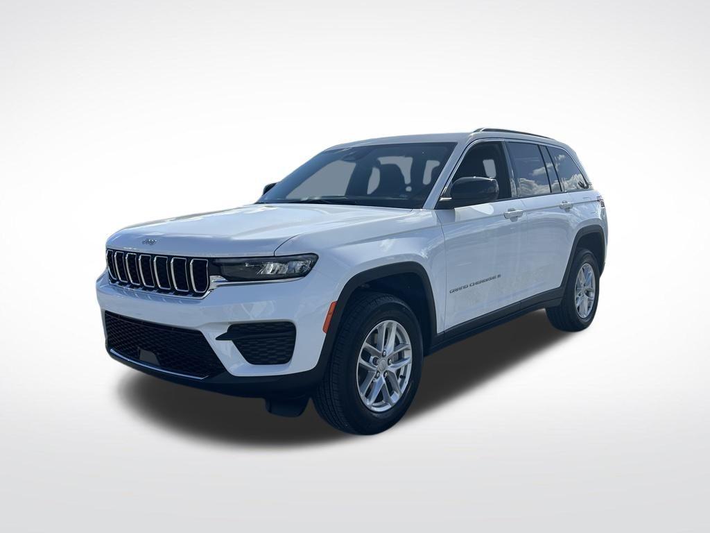 new 2025 Jeep Grand Cherokee car, priced at $30,263