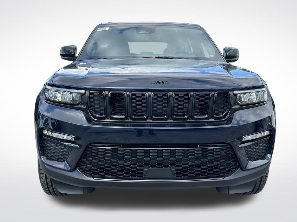 new 2025 Jeep Grand Cherokee car, priced at $39,826